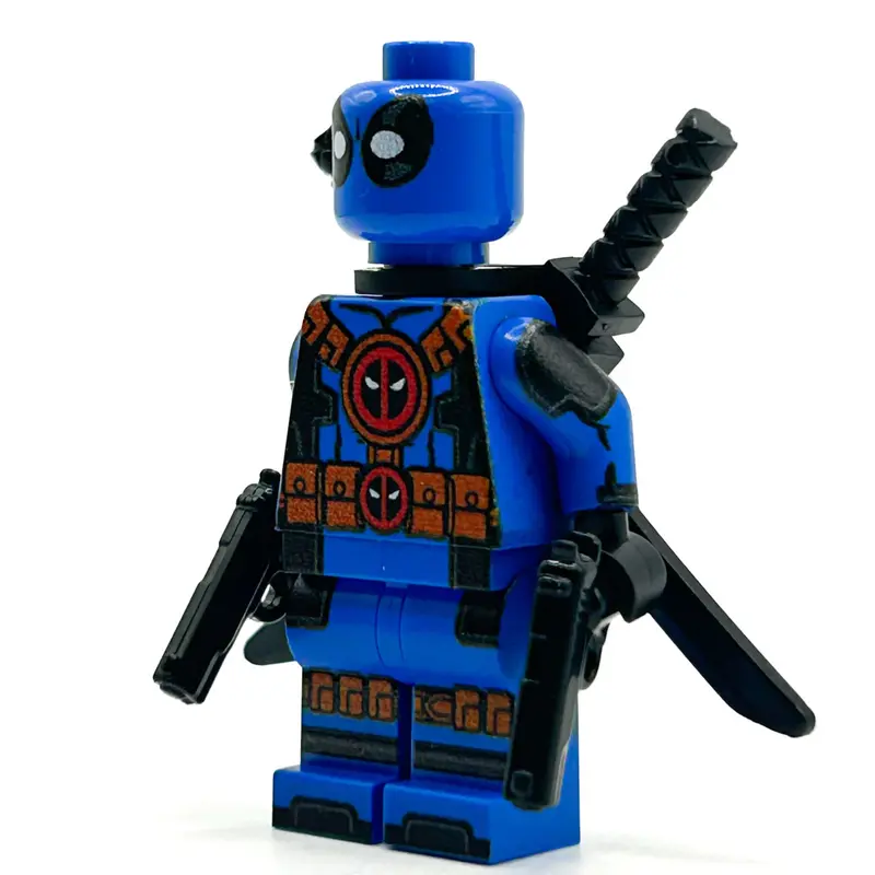 Merc (Blue) Minifig 1