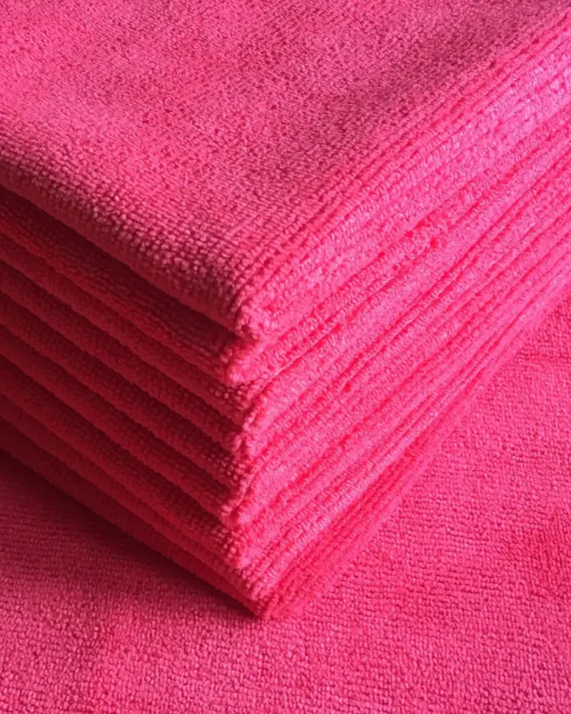 Red Premium Microfiber Cloths (5 Pack) 1